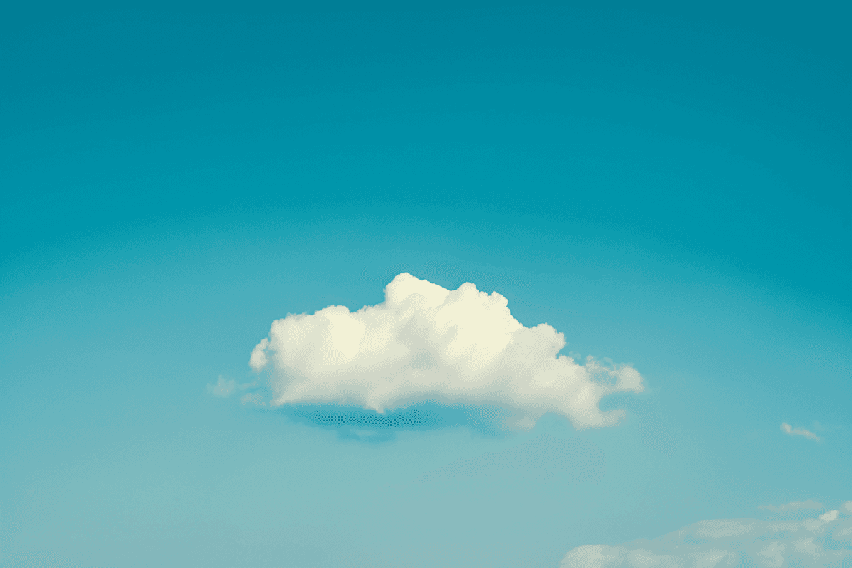 Blue sky with white cloud