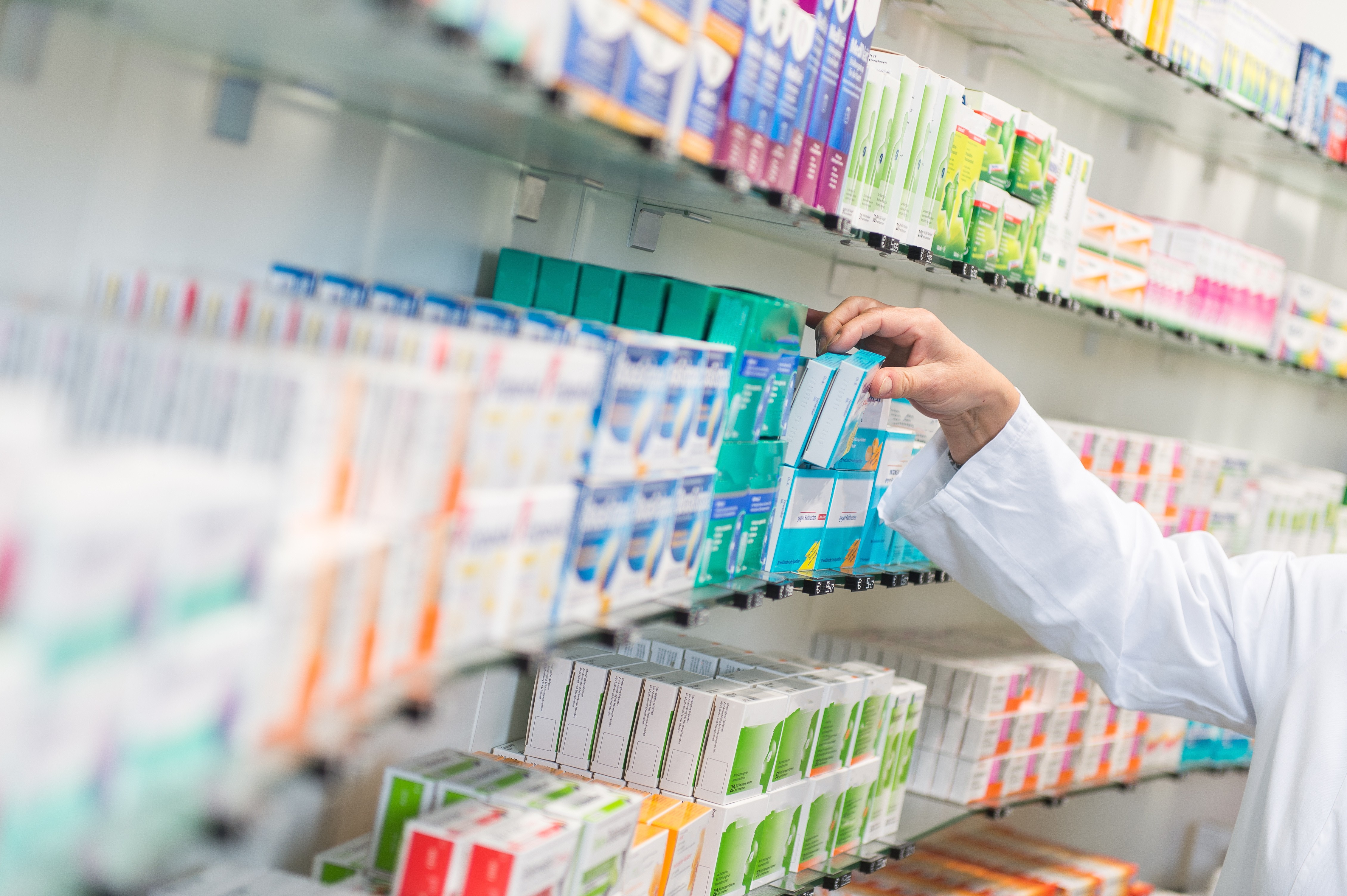 A shot of a pharmacy shelf.