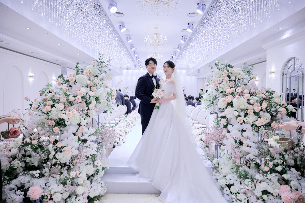 선릉 더휴 웨딩홀 본식스냅 | 사진과 영상을 원팀으로 준비한 디어데이스냅 후기