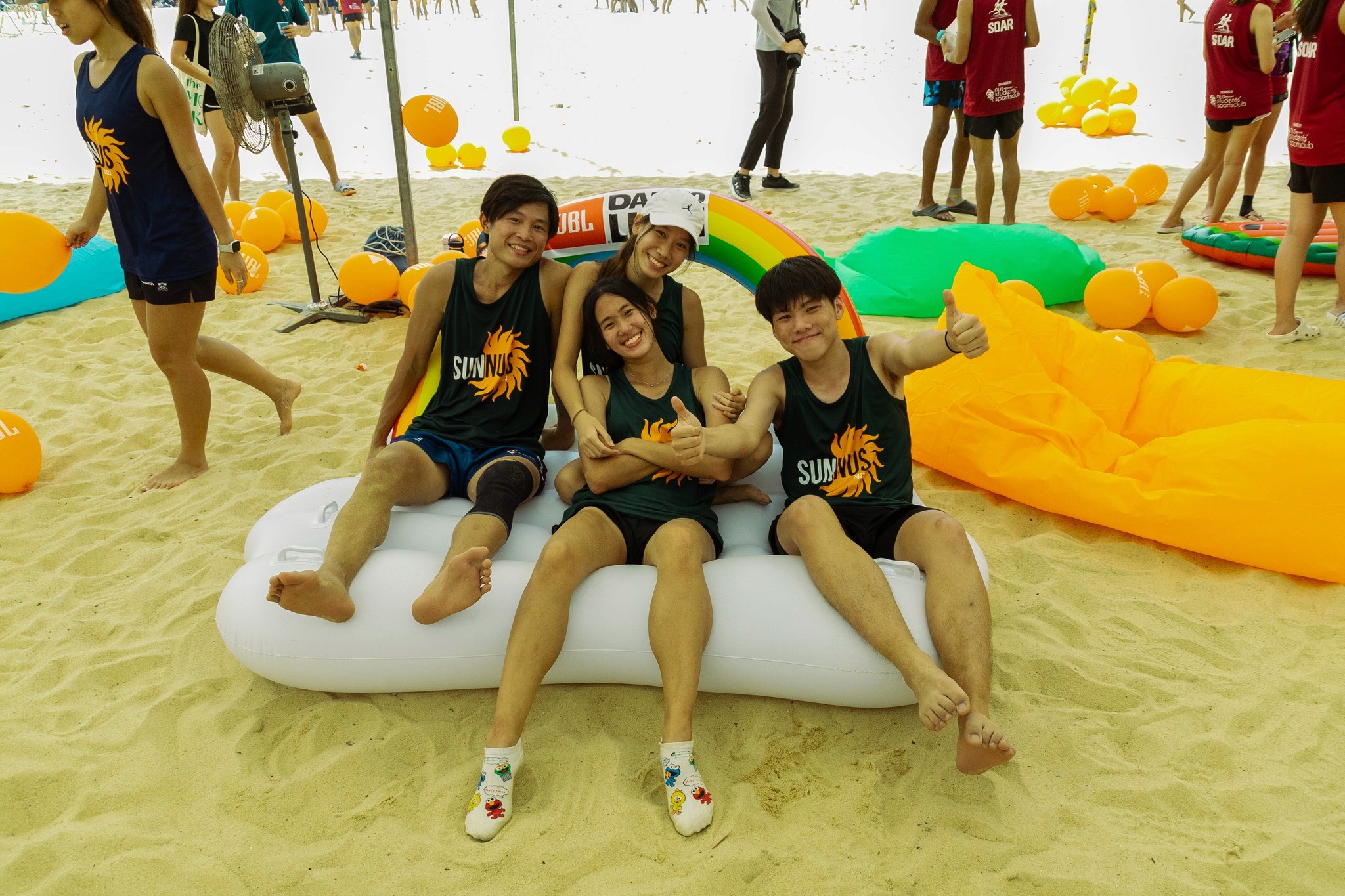 beach float 