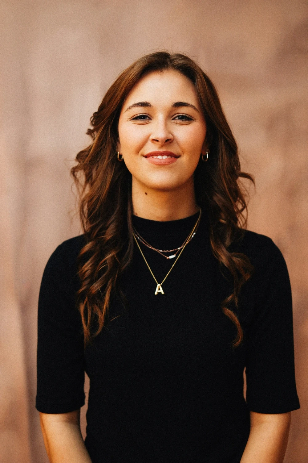 A portrait of a woman