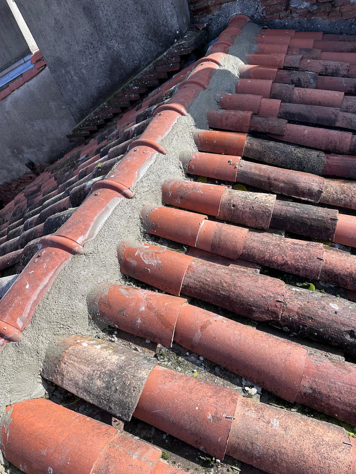 equipe-couvreur-toulouse-inspection-toiture-combles-steis