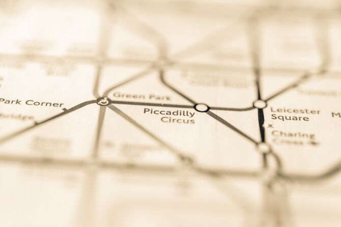 Navigating the Tube map