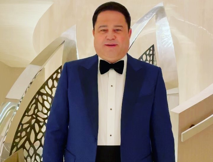 image of singer