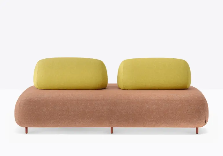 Puf hospitality con asiento relleno Buddy Oasi