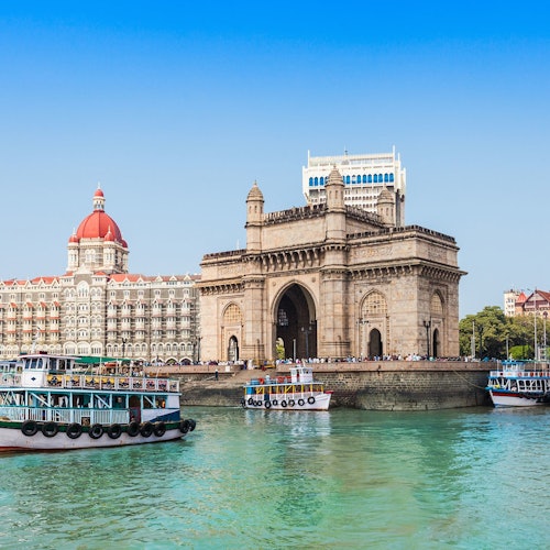 Fantastisk utsikt over Gateway of India og Taj Hotel