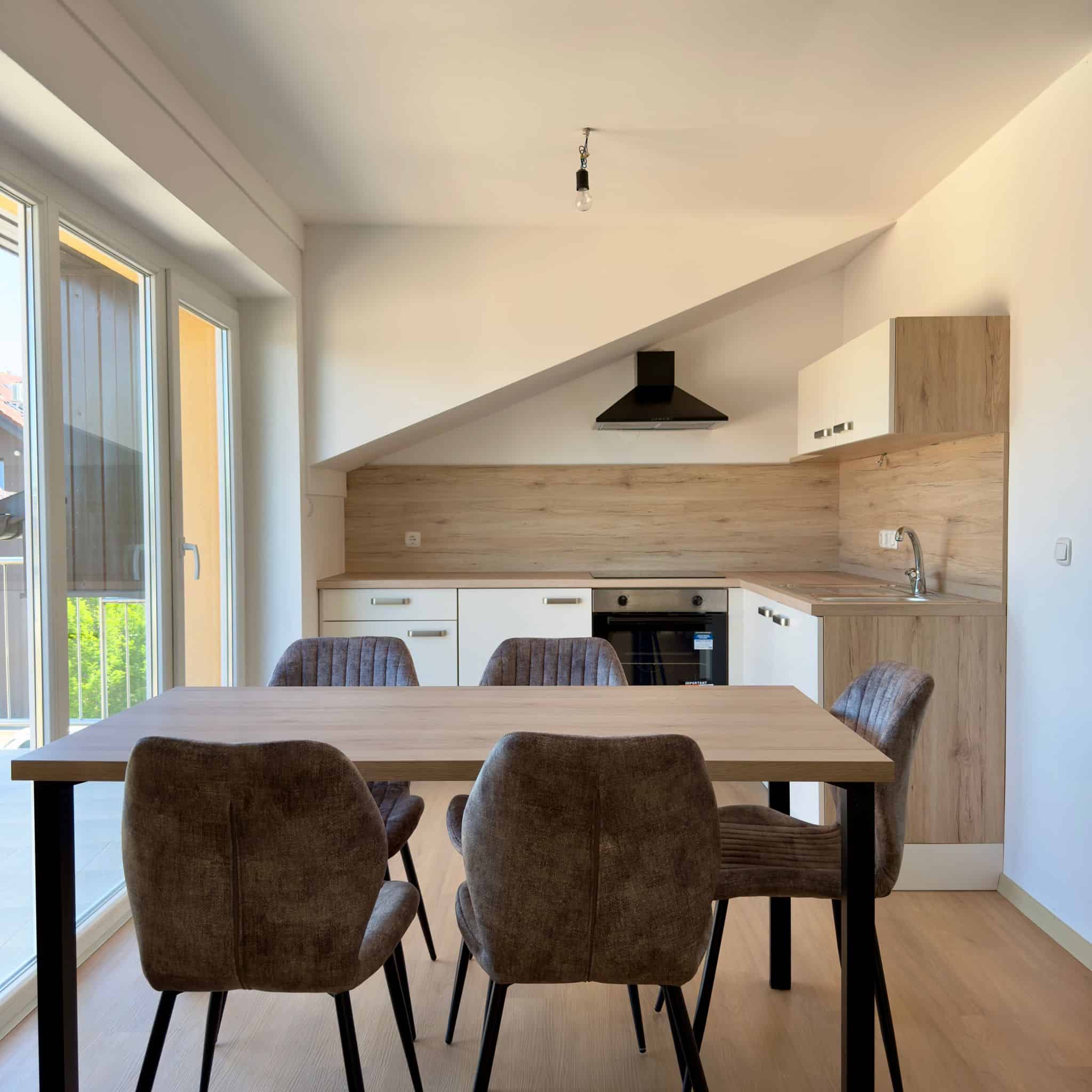 APARTMA 2 – fotografija 1