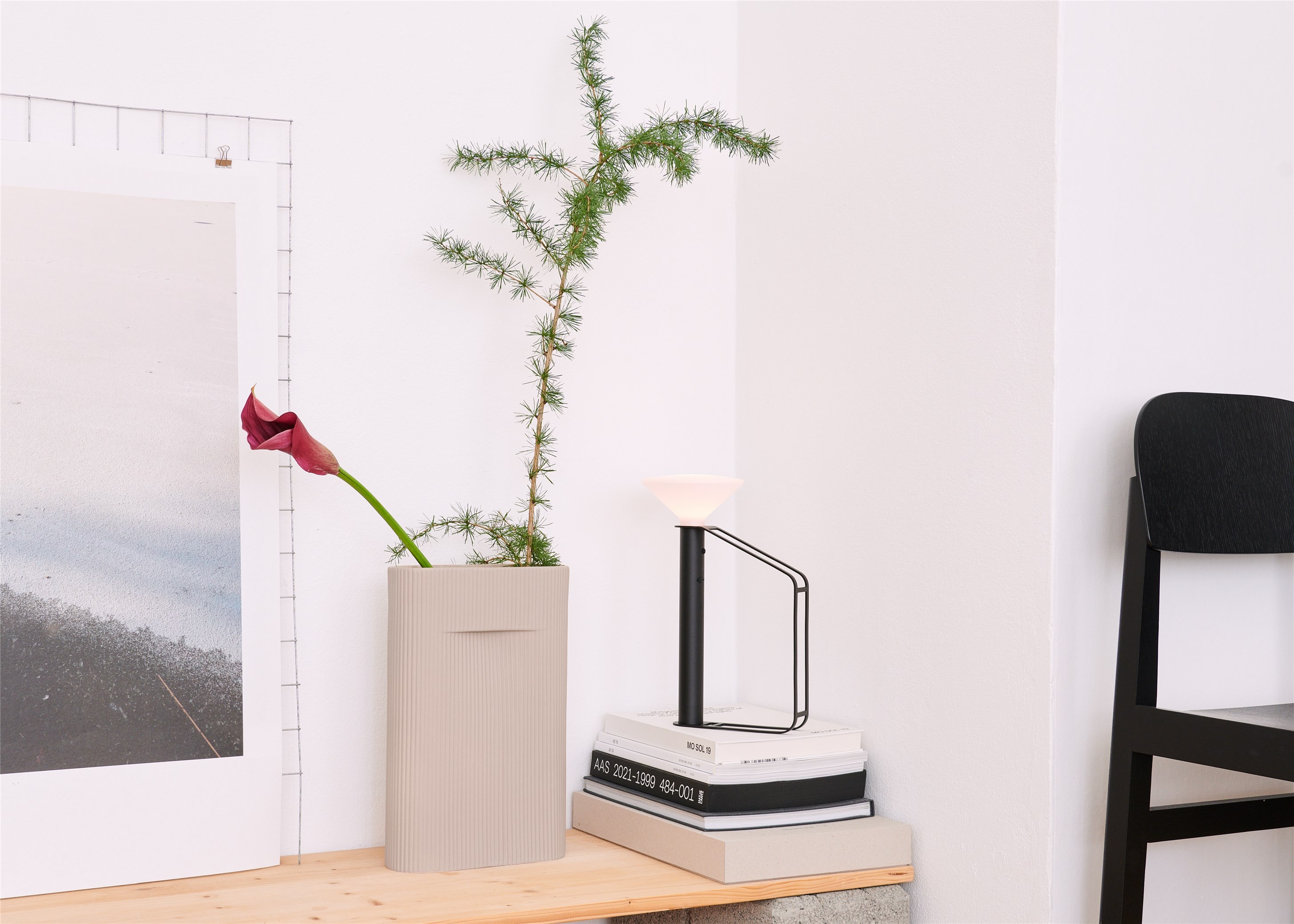 Muuto Ridge vase 