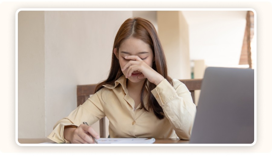 Woman with confusion