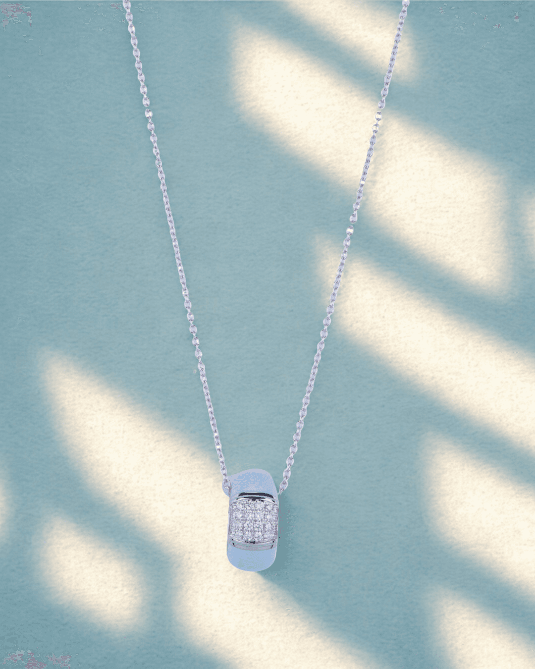 Hero Image Beautiful Woman