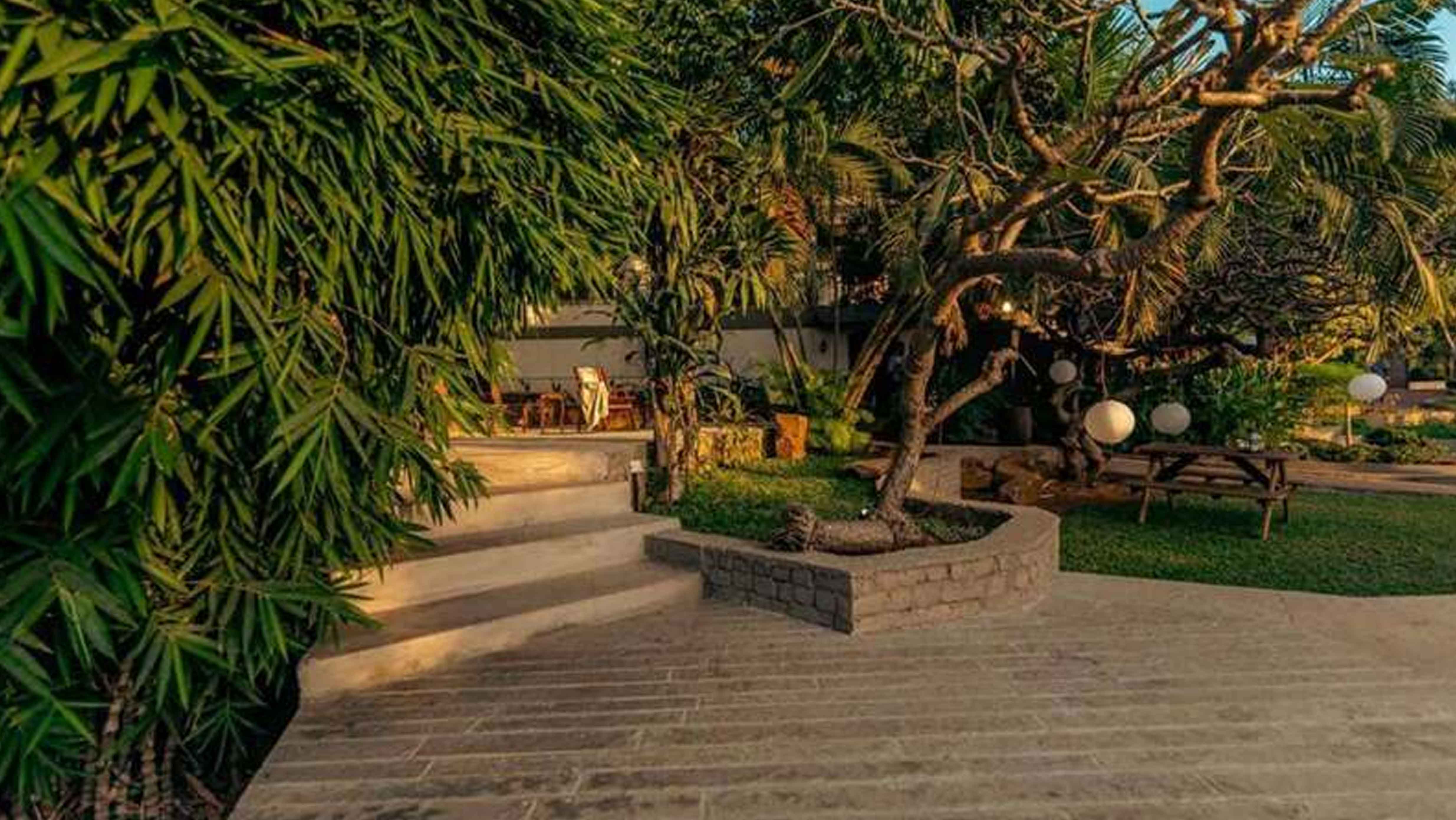 photo of villa on the rocks with two bedrooms and a private pool and jacuzzi