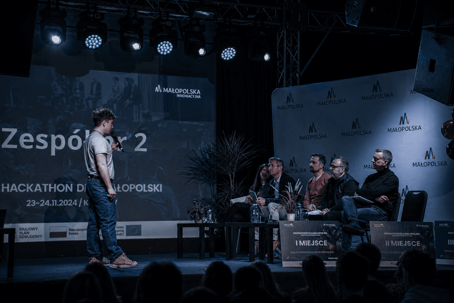 audience in a conference