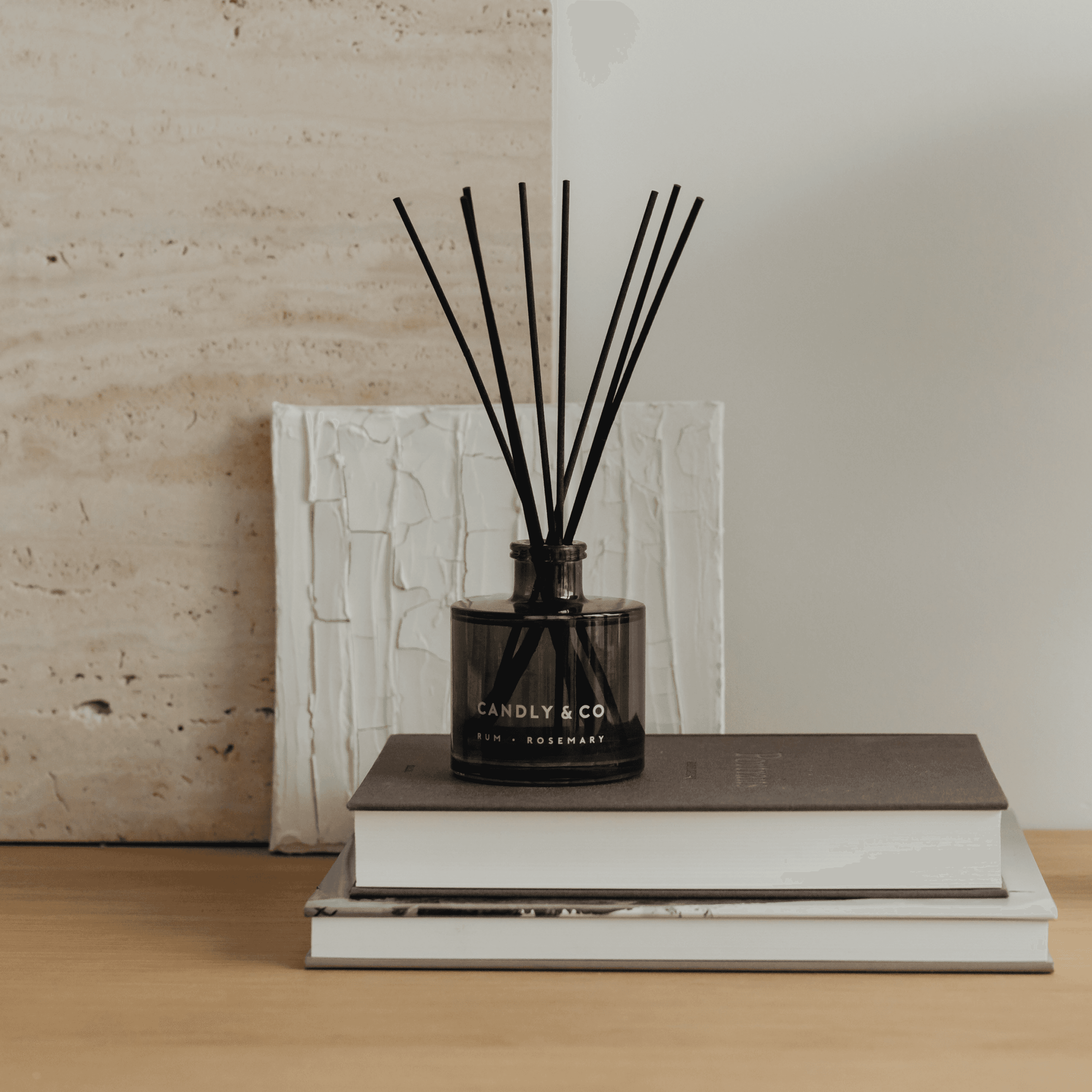 Scented diffuser for rooms