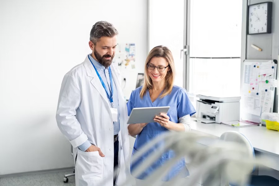 Logiciel secrétaire médicale : guide complet des meilleurs logiciels de secrétariat médical en 2025