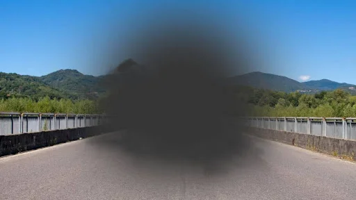 Two women exercising, comparing healthy and low estrogen effects on muscle fibers.