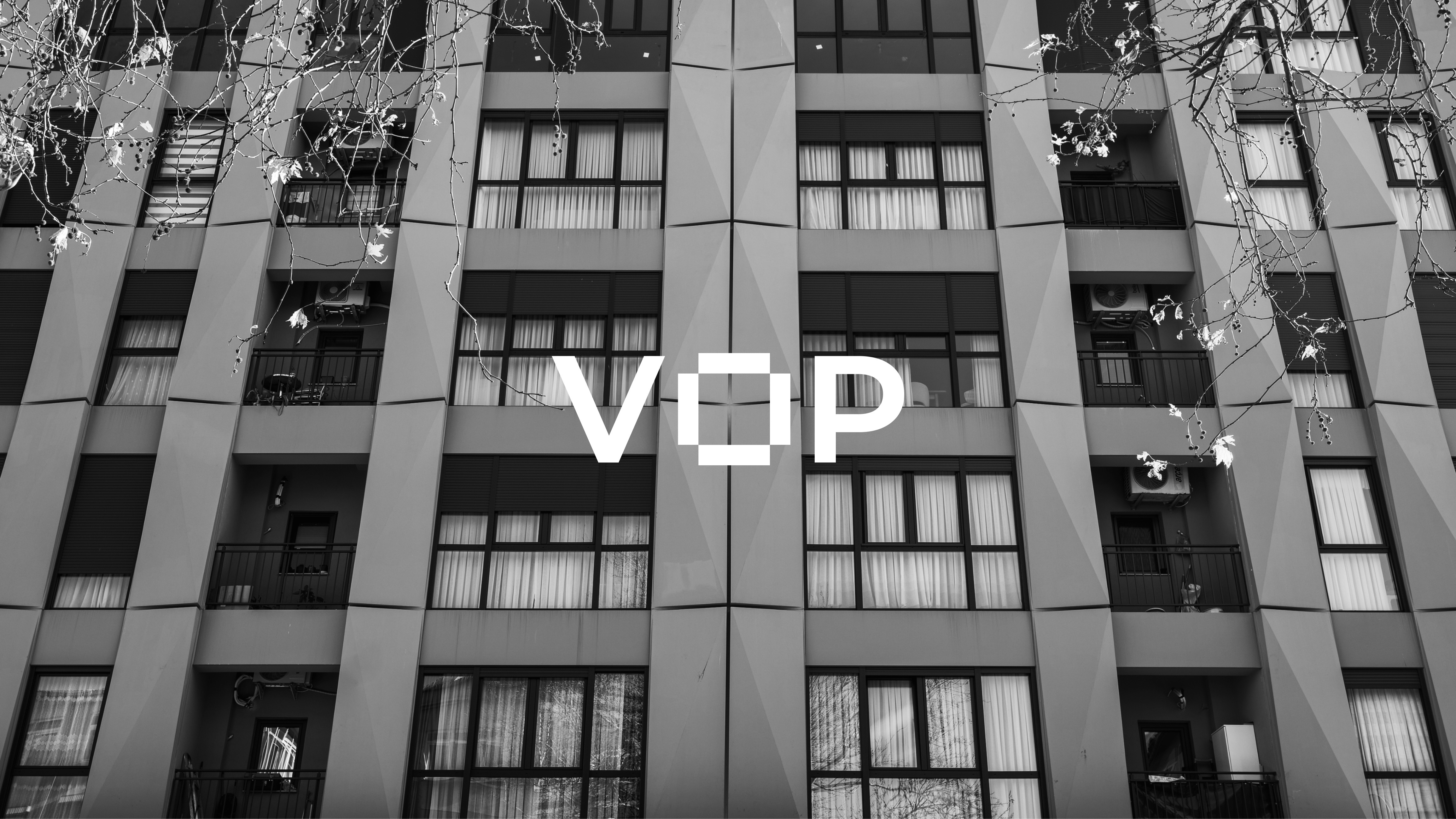 Here comes the alt text