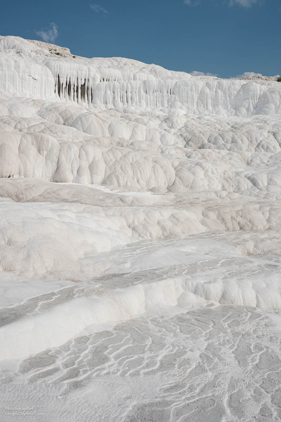 Pamukkale, Turkey. Photographer Sergei Chyrkov