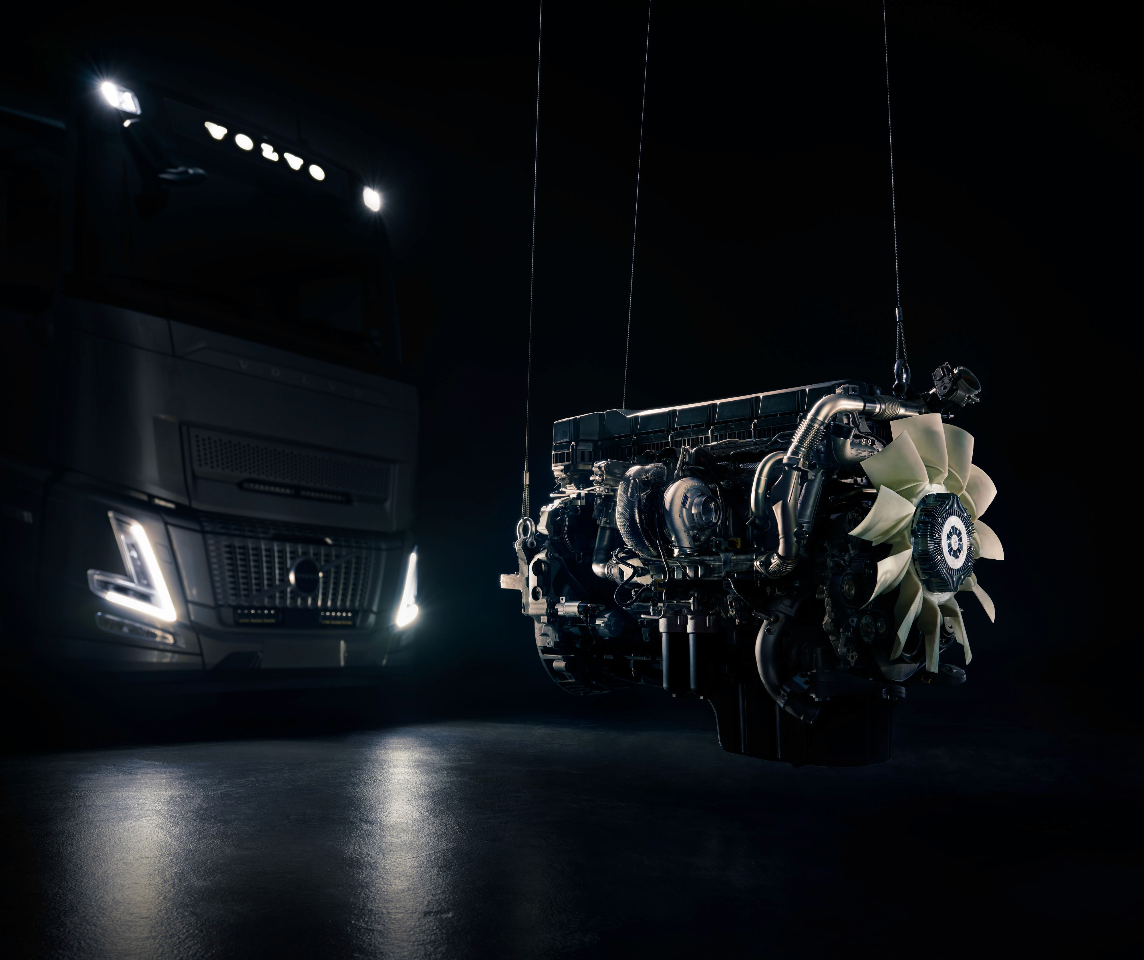Volvo Trucks P33X - studio