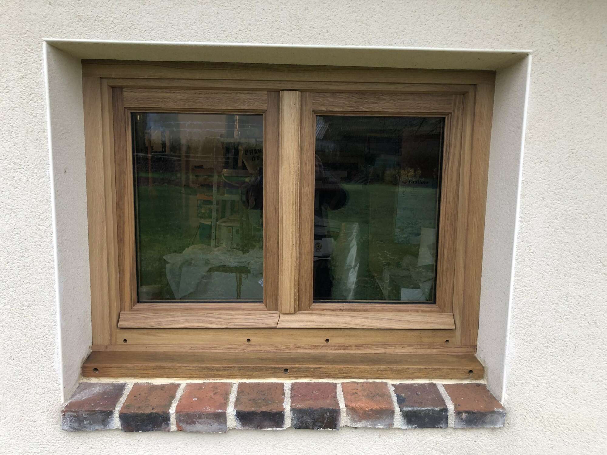 Menuiserie bois en cours de fabrication dans notre atelier de Tonnerre