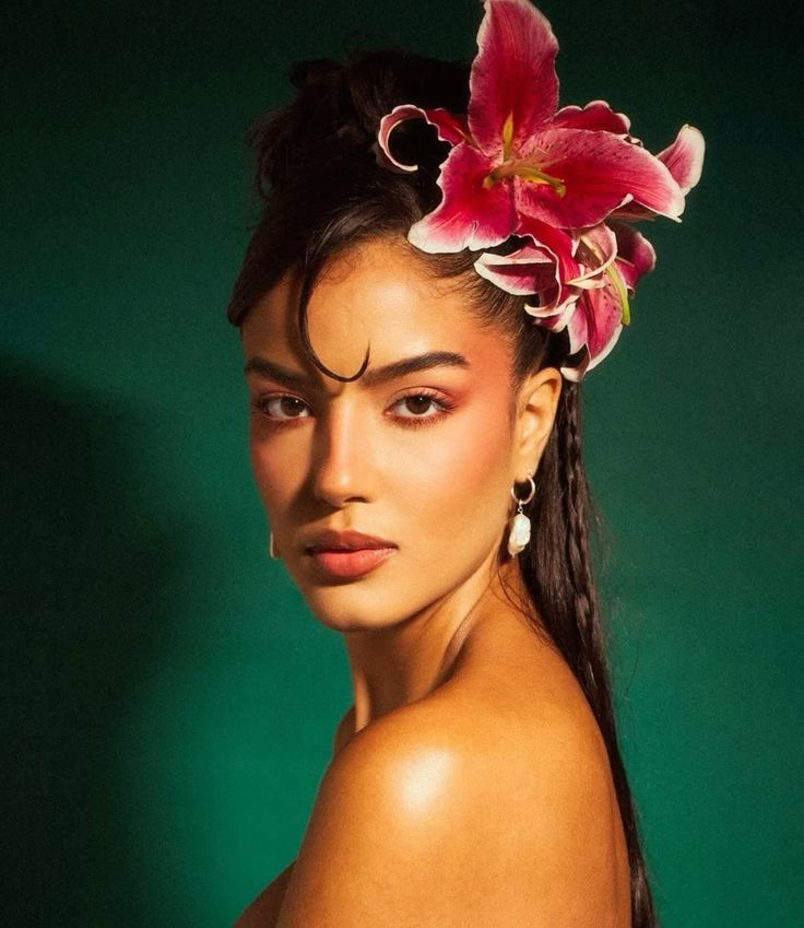 Acrylx woman with flower in hair