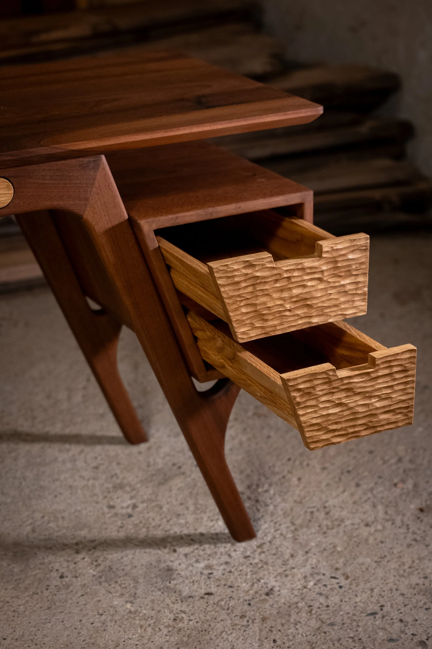 EDar’Vea Biuro Stalas