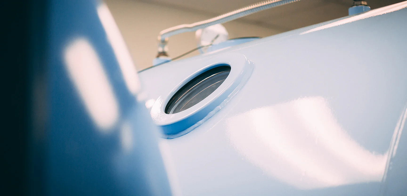 Hyperbaric Chamber Window
