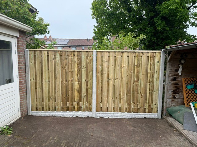 Tuin renovatie schutting after