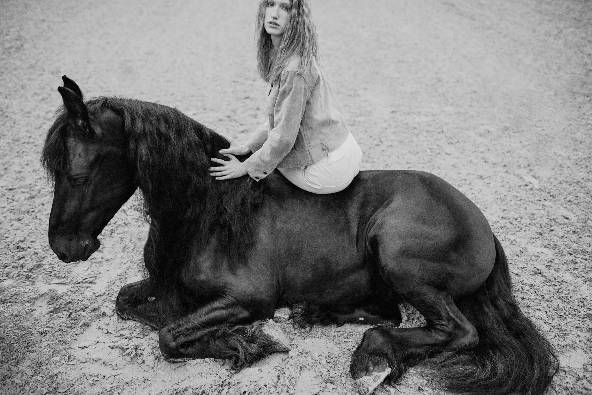 Linda Novotna for Kastner & Oehler by DIE IDA