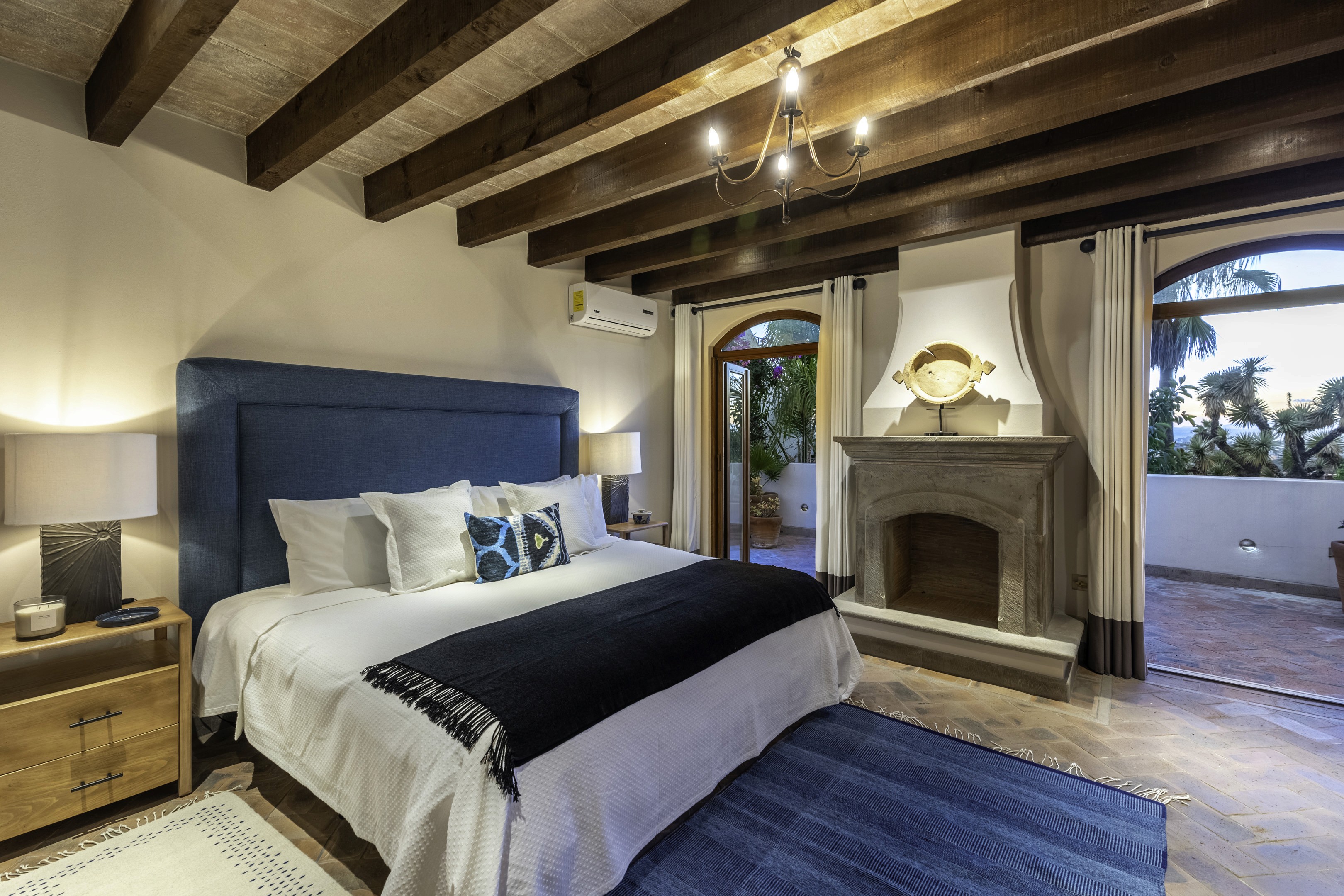 Luxurious Coastal Living