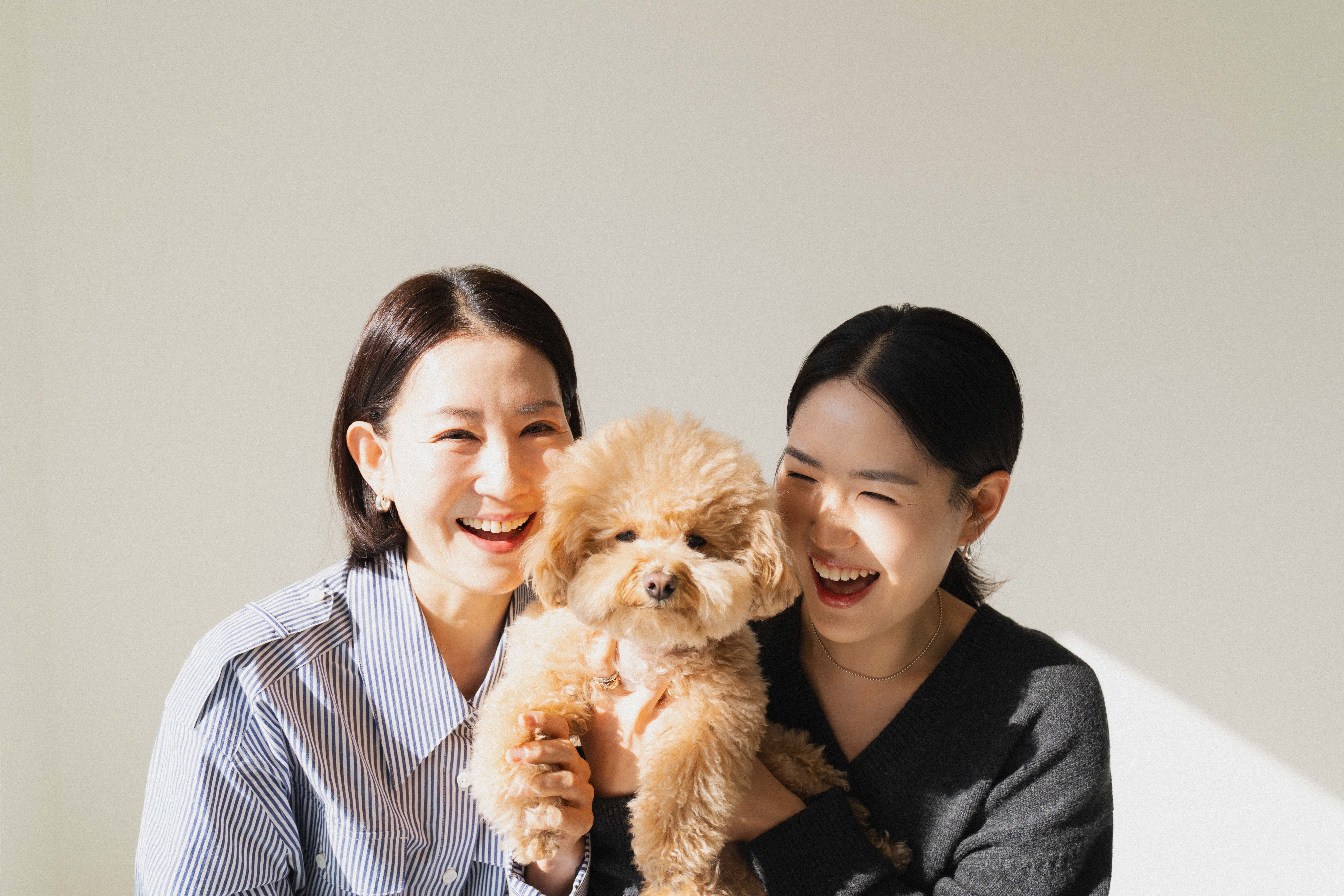 천안 반려동물 가족사진 촬영 후기 | 스튜디오널의 반려견 동반 가족사진