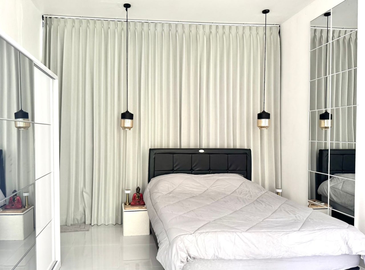 A 2-bedroom villa in Canggu, Tumbak Bayuh, with a rooftop, two terraces, and panoramic rice field views