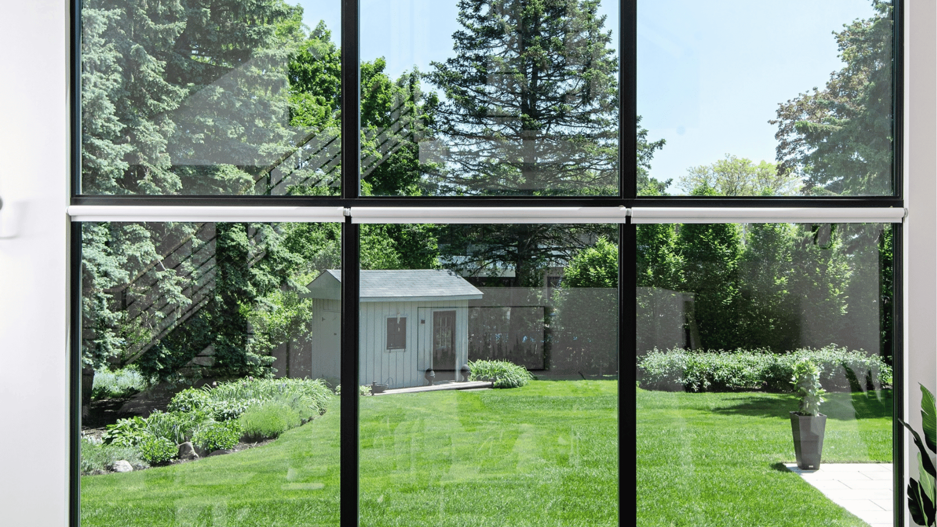 Modern Home Renovation Project in Waterdown, ON — project gallery image 2.