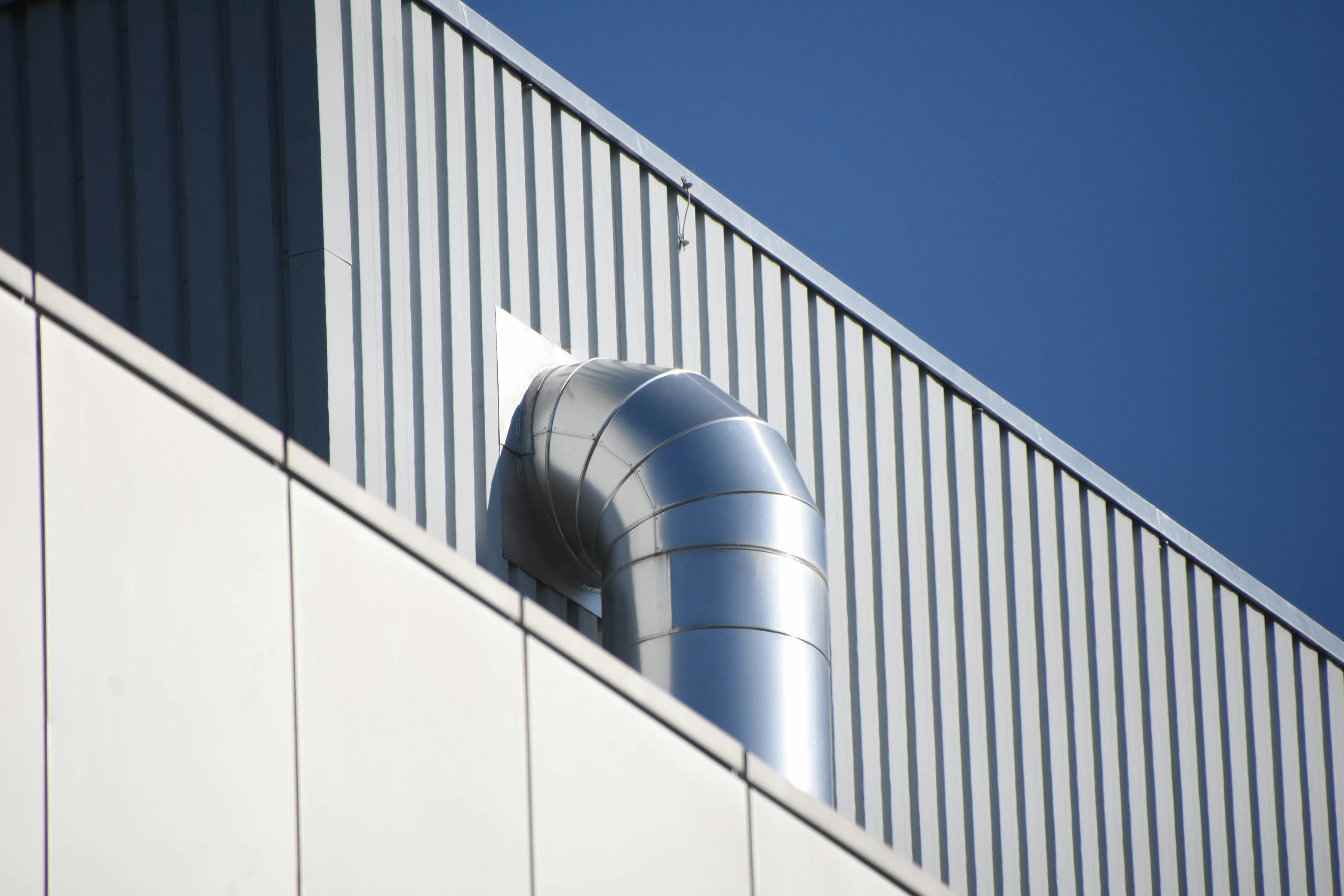 Coach explaining stuff to an athlete