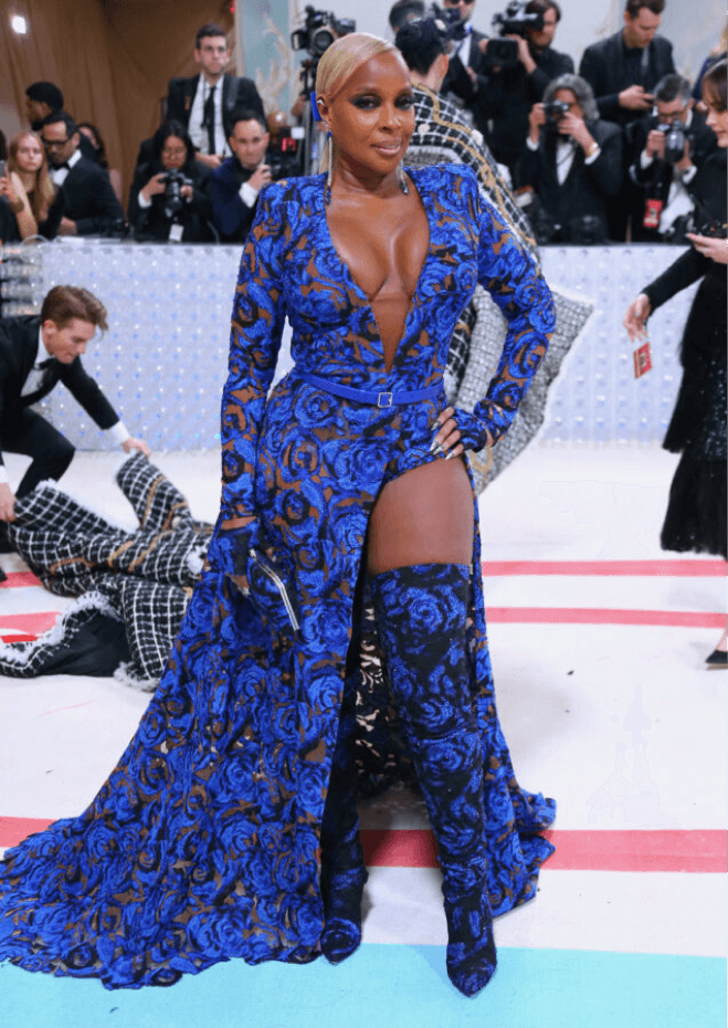 Met Gala 2023: Burberry x Mary J. Blige