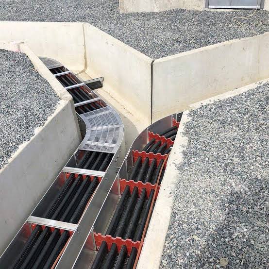 Power Bus Way modular plug-in tap-off connection points for localized power access along busway runs in commercial and industrial facilities in British Columbia