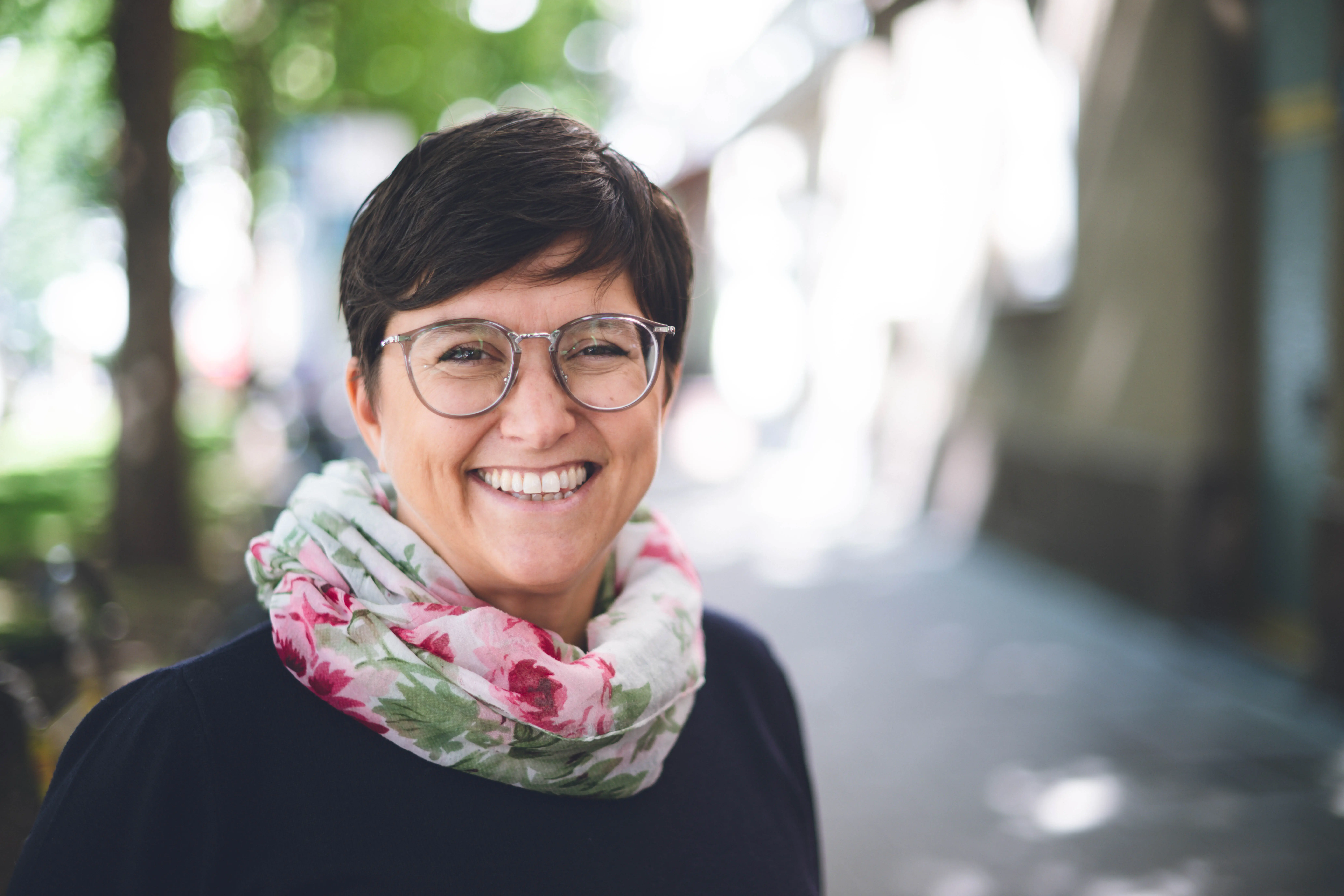 Rebekka Frühbuß im Beratungsgespräch