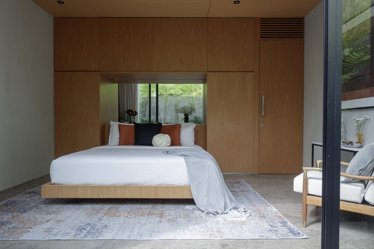 A 2-bedroom townhouse with a private pool in Canggu