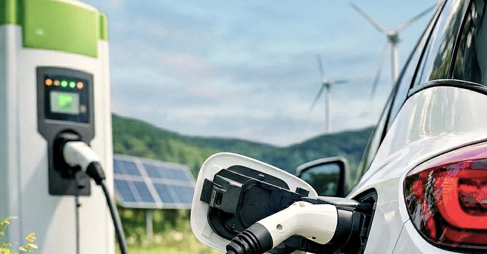 Why solar battery storage matters for modern homes