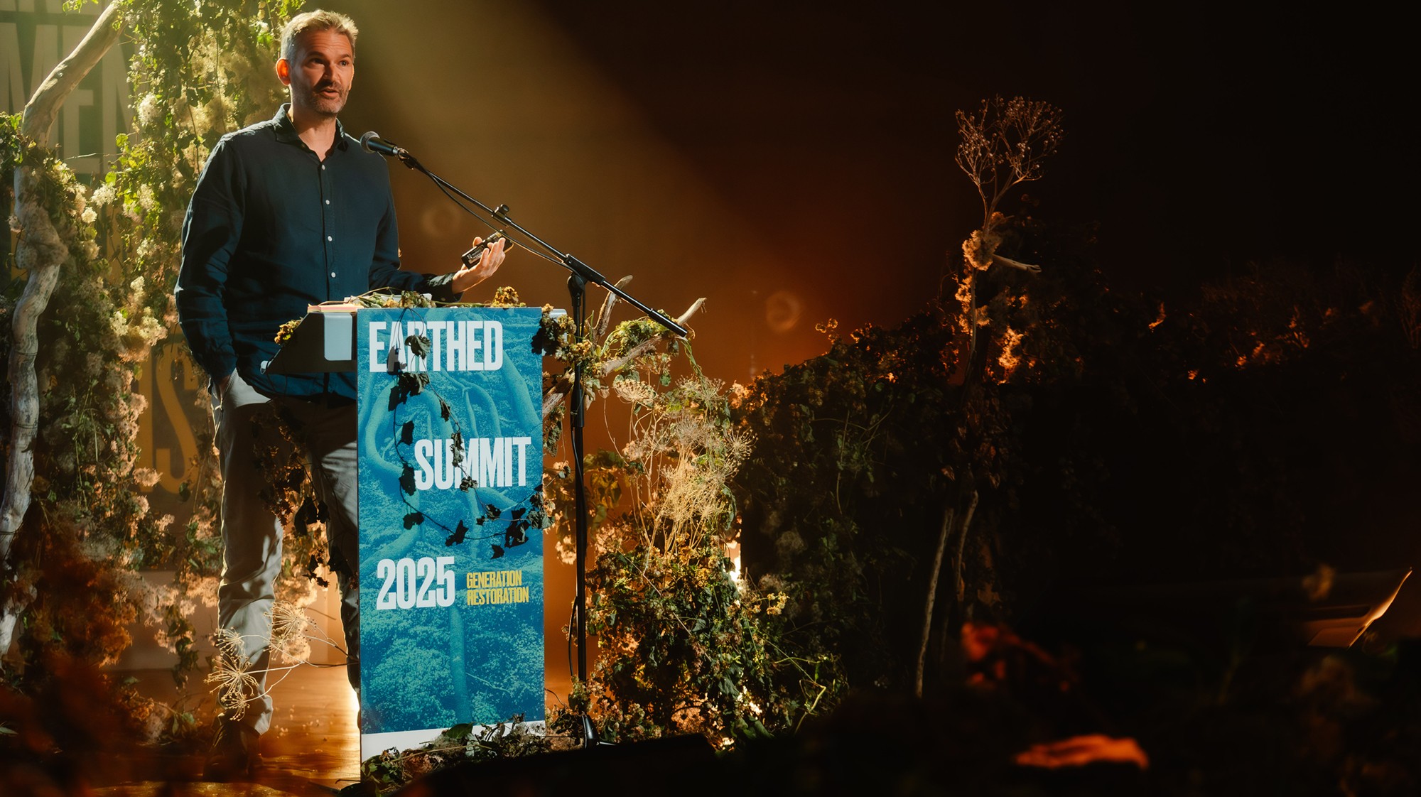 Here comes the alt text