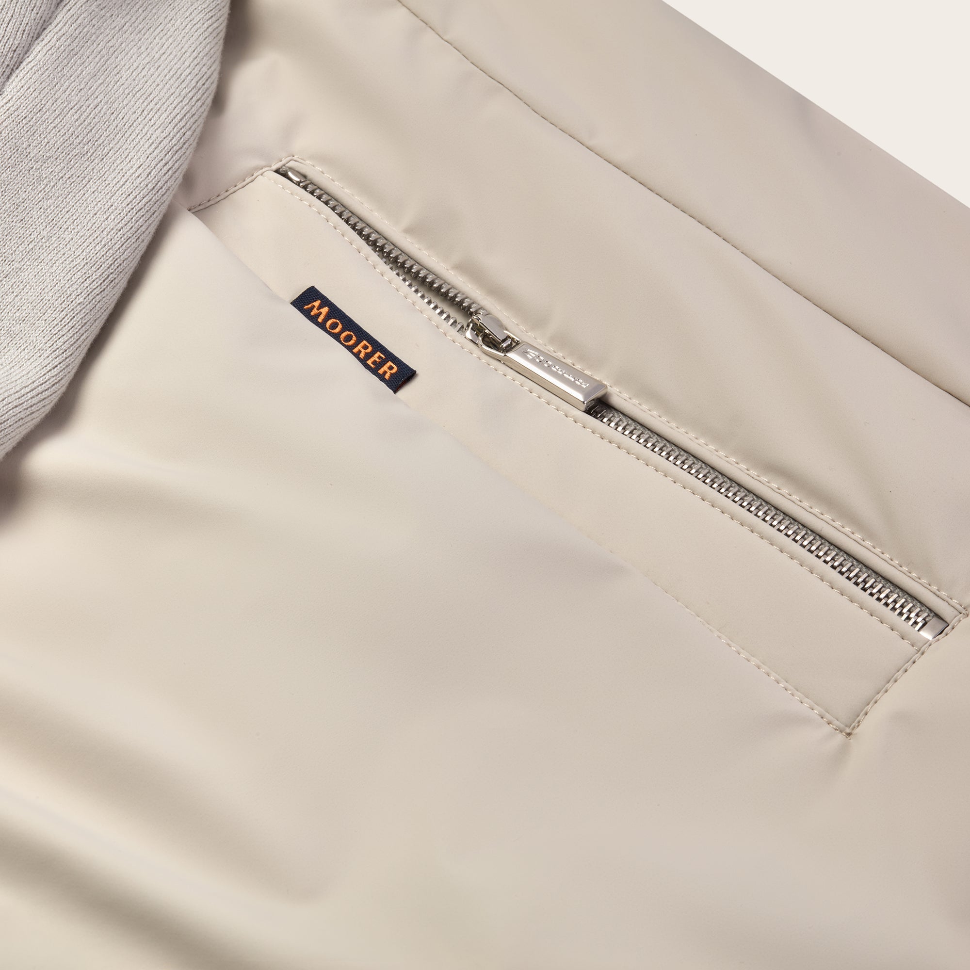 Camargo - G7 - Adda River