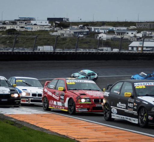 Luis Marx im Rennen mit seinem e36