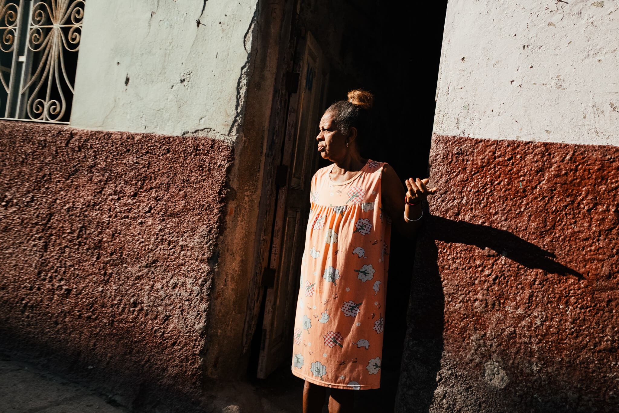 A CUBAN WOMAN AT HOME