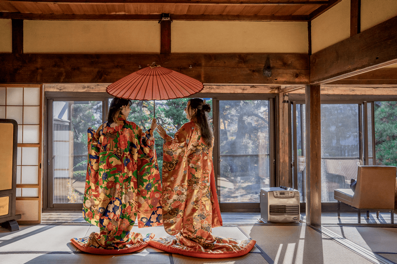 Bridal kimono experience at Aomori Kurahaku