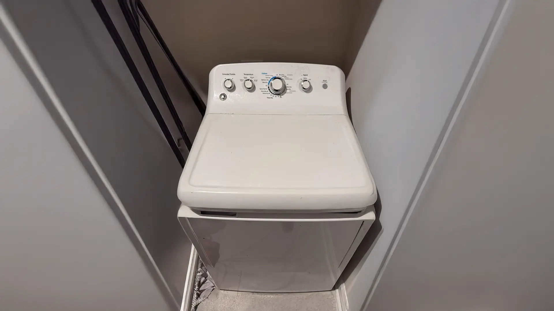 Dryer appliance repair