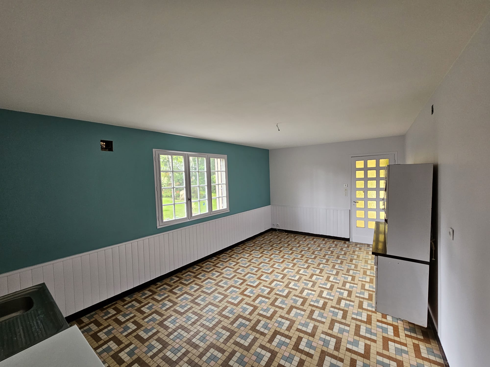 APRES - Plafond, murs, portes et boiseries à Thorigné-Fouillard