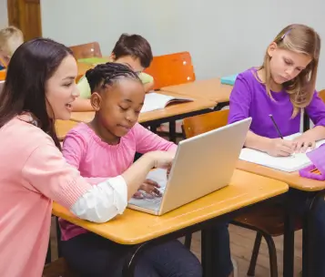 alunos no volta às aulas