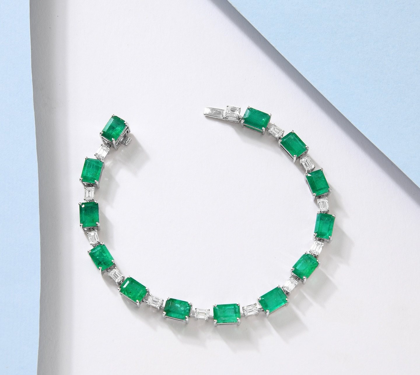Emerald Tennis Bracelet, 18K white gold