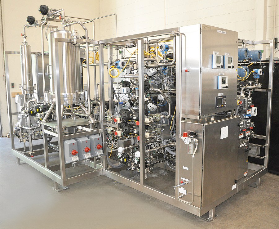 shallow focus photography of white bottle lot