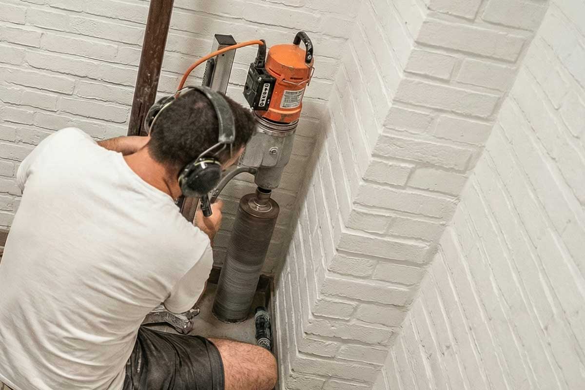 Roots Hub mit hybrider Wärmequelle  aus stiller Luftwärme und Erdwärme