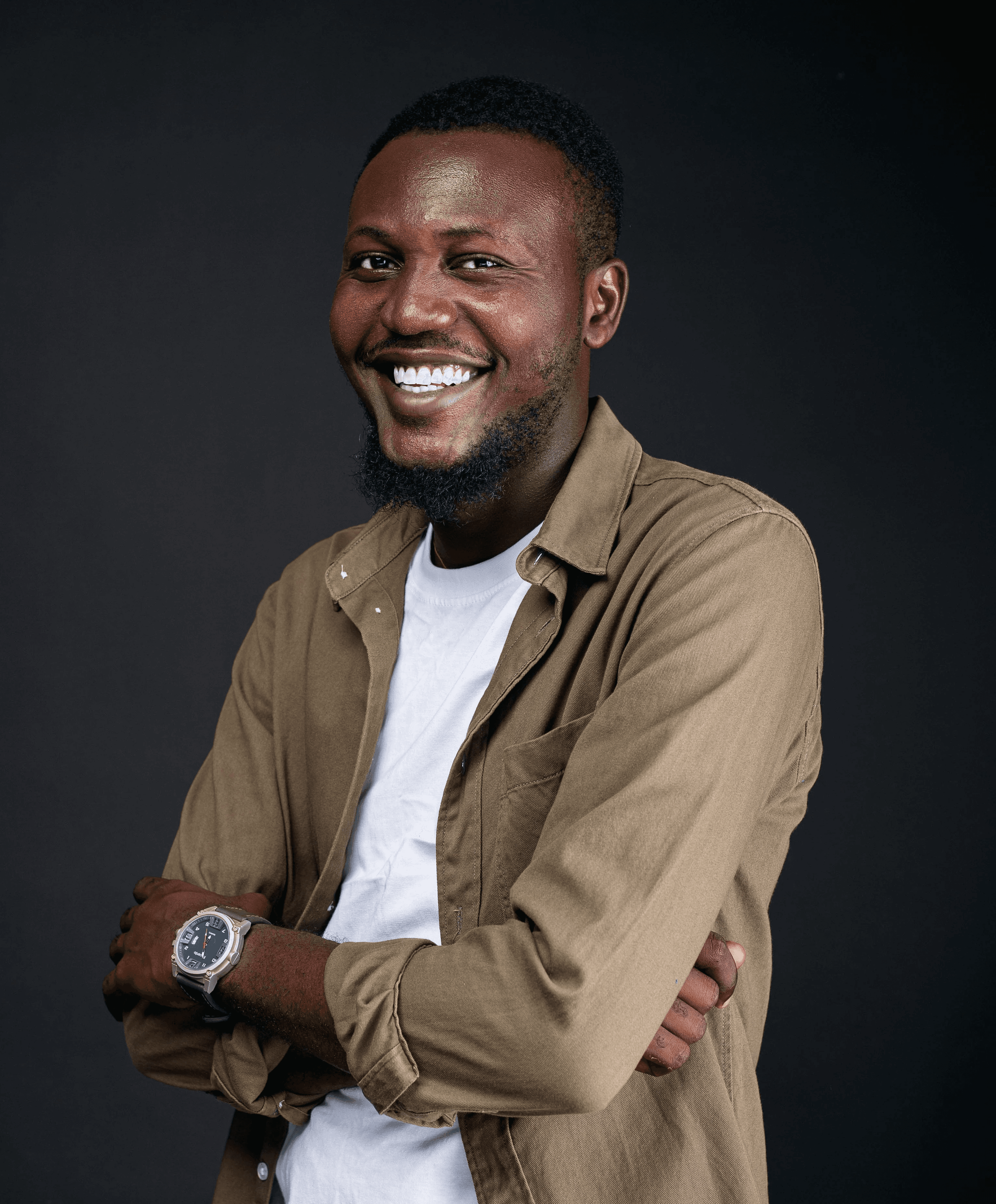 anto wearing a tshirt